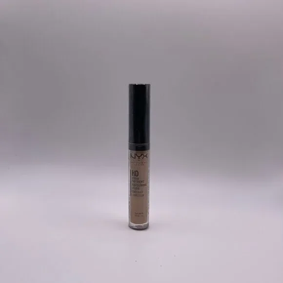 NYX Professional Makeup Hi Definition Photo Concealer Wand - Glow Biege - Picture 7 of 8